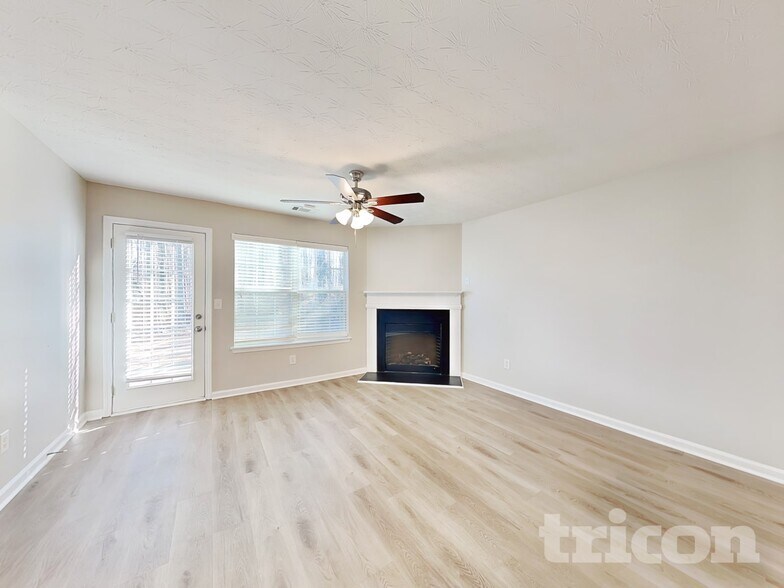 Building Photo - 70 Emerson Trail