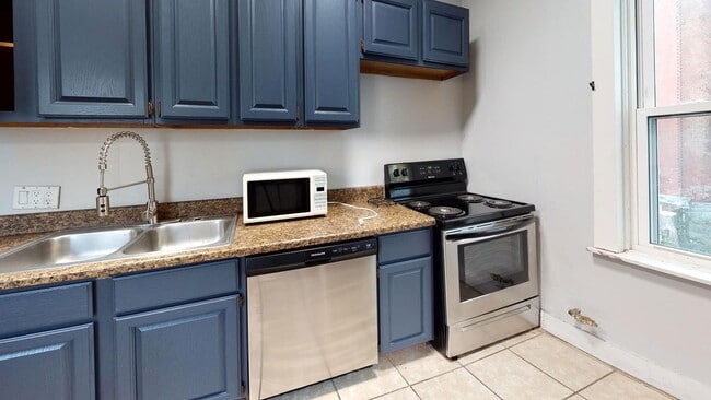 Building Photo - 26 W Hollister St