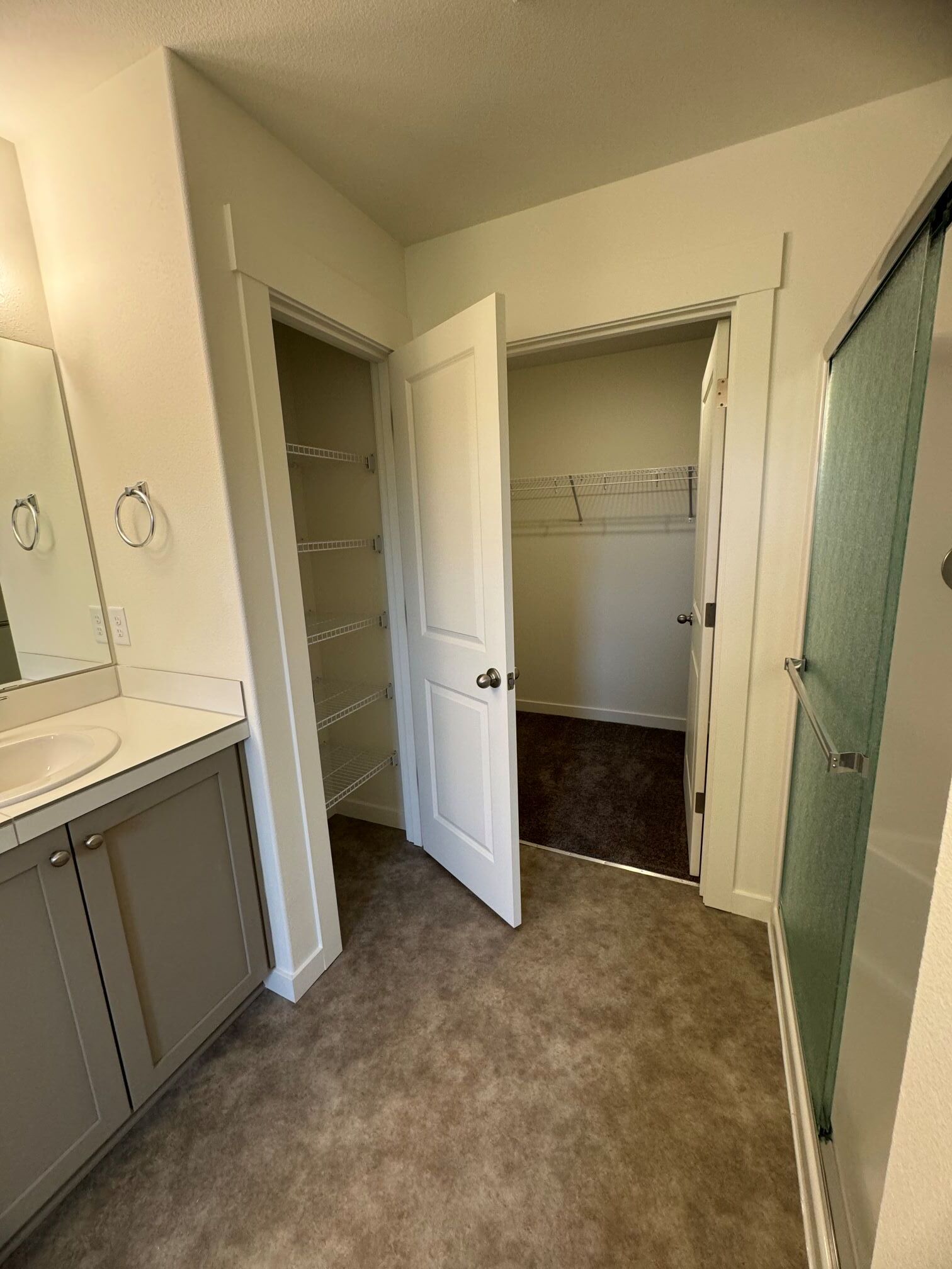 Building Photo - 6926 N Madison Cir