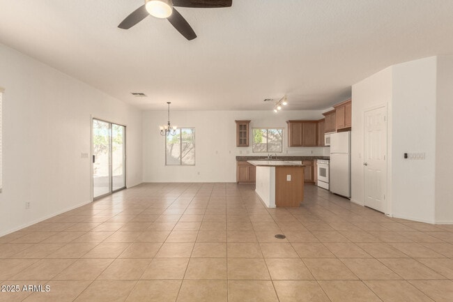 Building Photo - 4170 E Winged Foot Pl