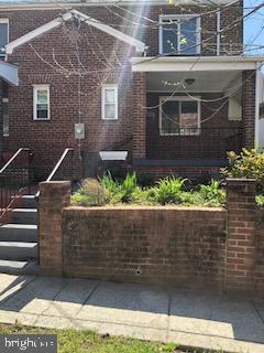 Building Photo - 4417 Brooks St NE