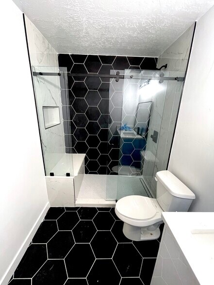 Building Photo - 3288 N 200 W