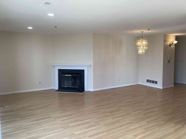 Building Photo - For Rent, $1,875.00/month. 2-bedroom, 2-ba...