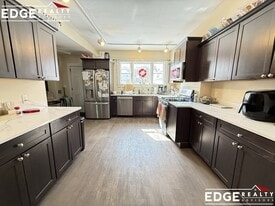 Building Photo - 8 Woodmont St