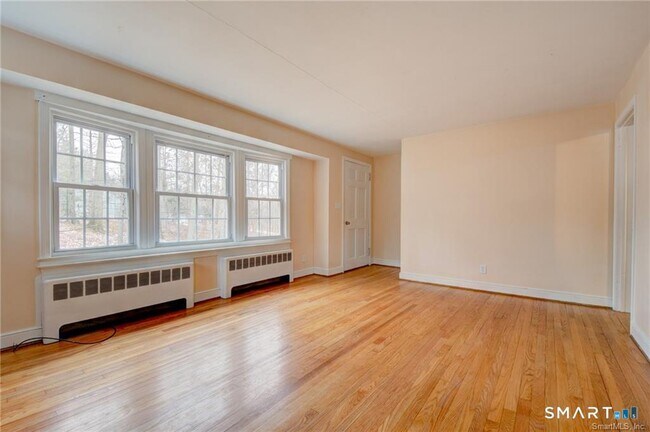 Building Photo - 79 Birdseye Rd