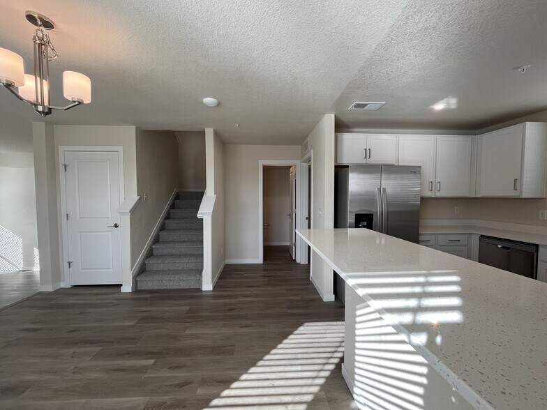 Building Photo - Townhomes at Pine Drive