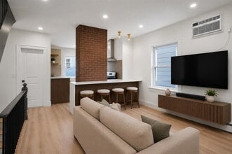 Building Photo - 32 Storms Ave
