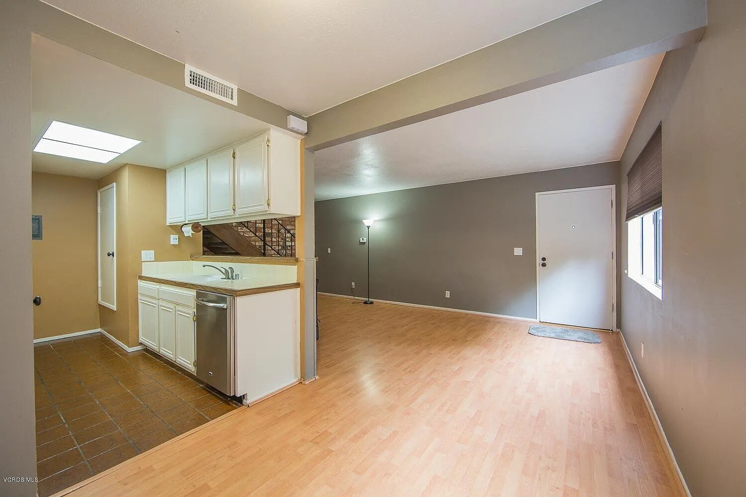 Building Photo - 5977 Nelda St