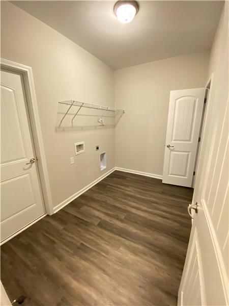 Building Photo - 60 Ainsdale Dr