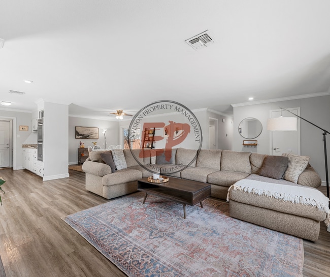 Building Photo - 6319 Wiethorn Dr