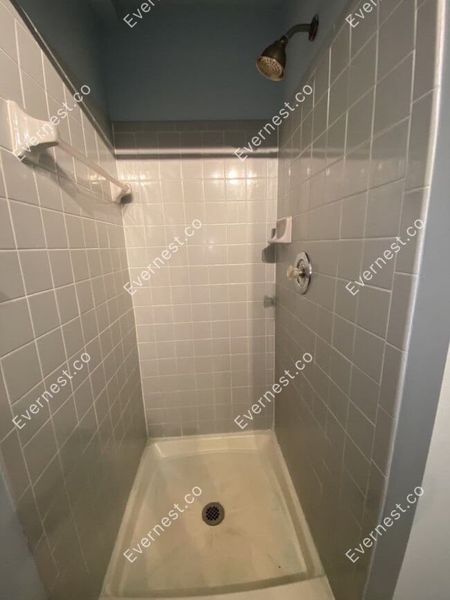 Building Photo - 13408 Wilderness Park Dr