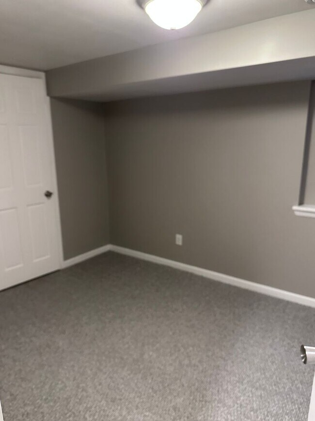 Building Photo - 6024-6026 W 35th Street