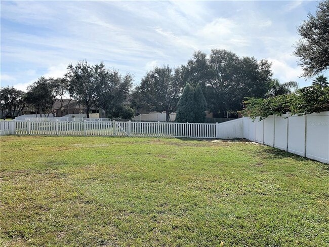 Building Photo - 10805 Australian Pine Dr