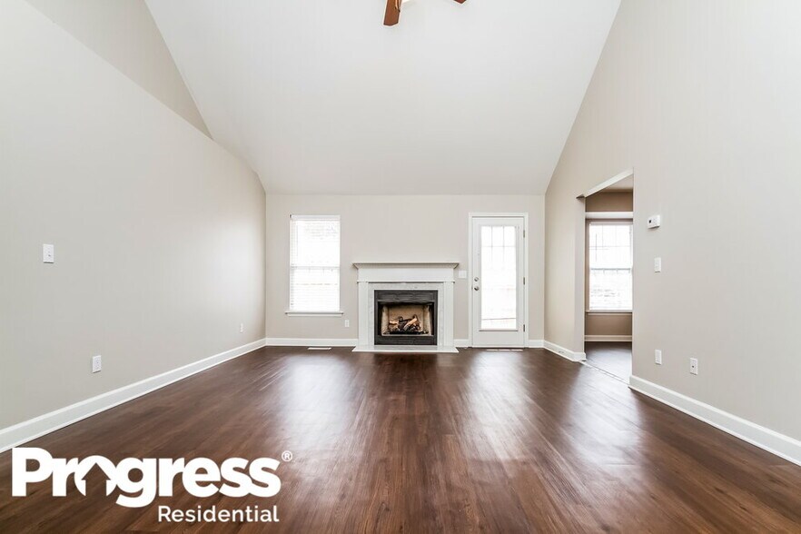 Building Photo - 5024 War Admiral Ct