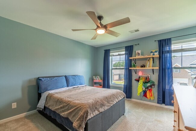 Building Photo - 510 Kittiwake Ln