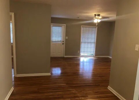 Building Photo - 2234 Harrison St SE