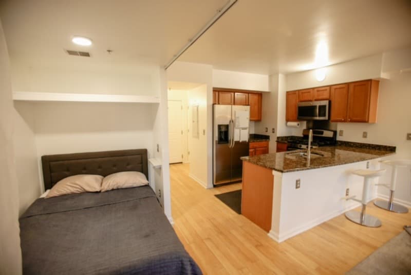 Building Photo - 7915 Eastern Ave