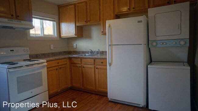 Building Photo - 2 br, 1 bath House - 572 S Stuart St