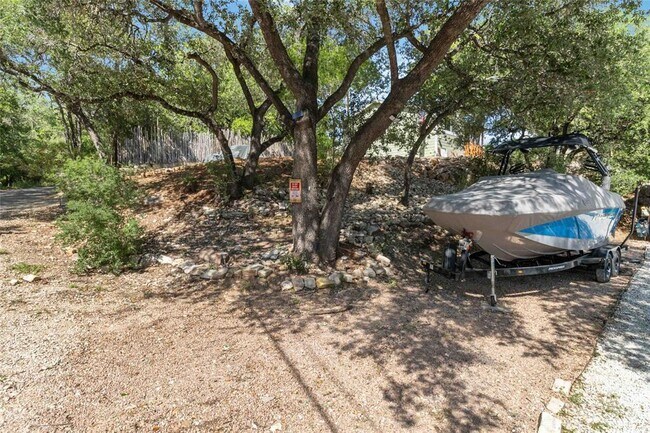 Building Photo - 1403 Minnie Dr