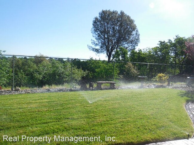 Building Photo - 4 br, 2 bath House - 2941 Shadowbrook Ln