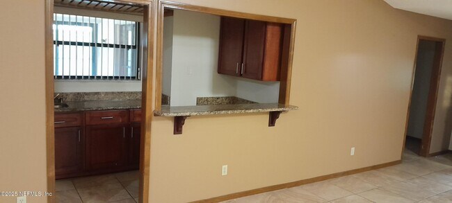 Building Photo - 3119 Marrano Dr