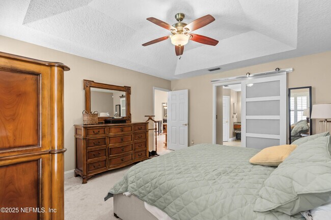 Building Photo - 6656 Rivercrest Dr