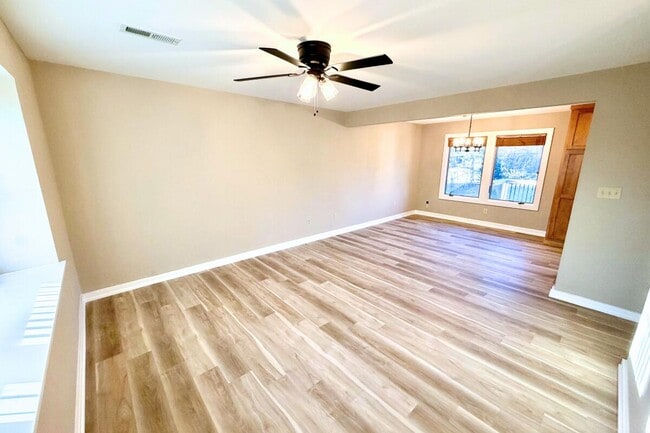 Building Photo - 3509 Sierra Madre