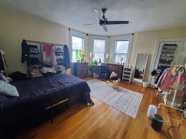 Primary Photo - 234 Cypress St