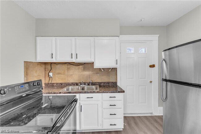 Building Photo - 9720 Denison Ave