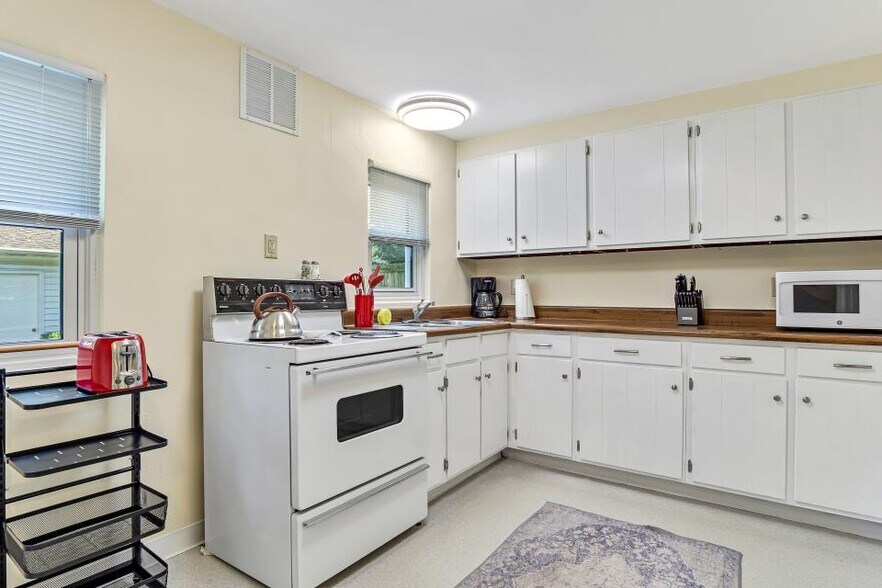 Building Photo - 1603 Jersey St