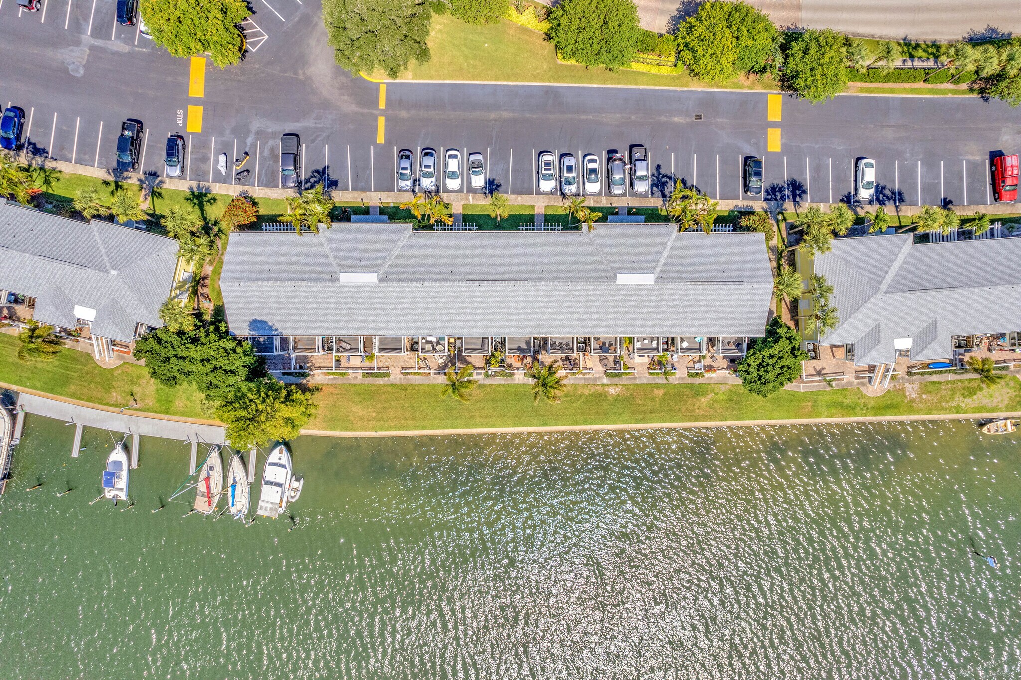 Building Photo - 3743 Pompano Dr SE