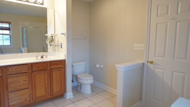 Building Photo - 2664 Goldenrod Ln