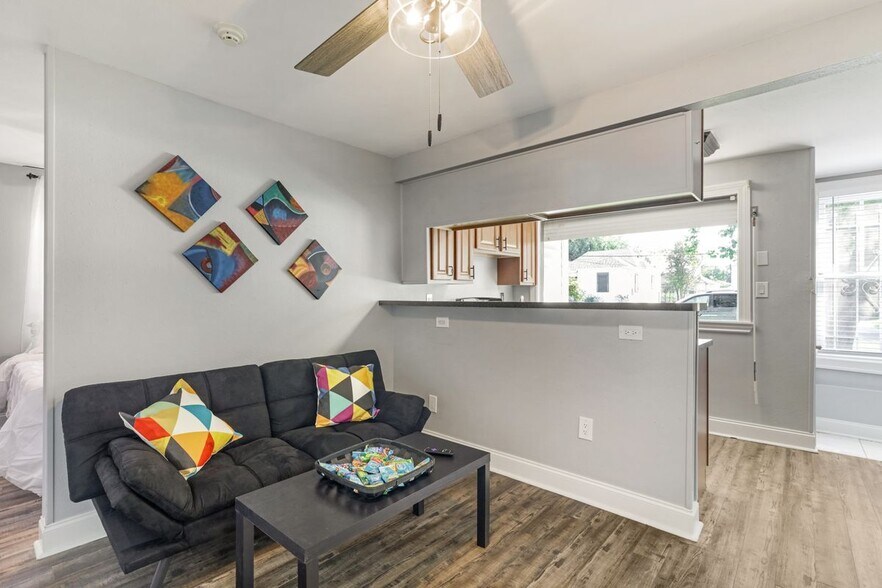Building Photo - 4607 Elysian Fields Ave