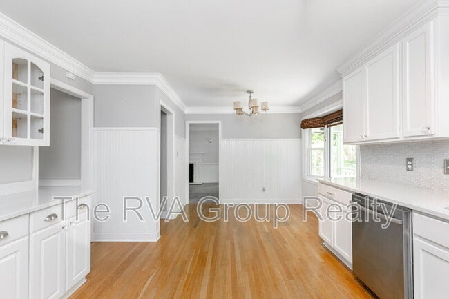 Building Photo - 11000 May Apple Terrace