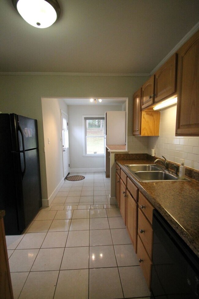 Building Photo - Exclusively Offered by Muse Realty, LLC