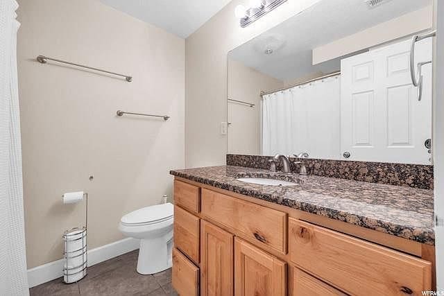 Building Photo - 225 Hansen Ridge Dr