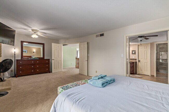 Building Photo - 2326 W Lompoc Cir