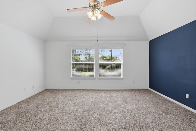 Building Photo - 5227 Brinkman Ct