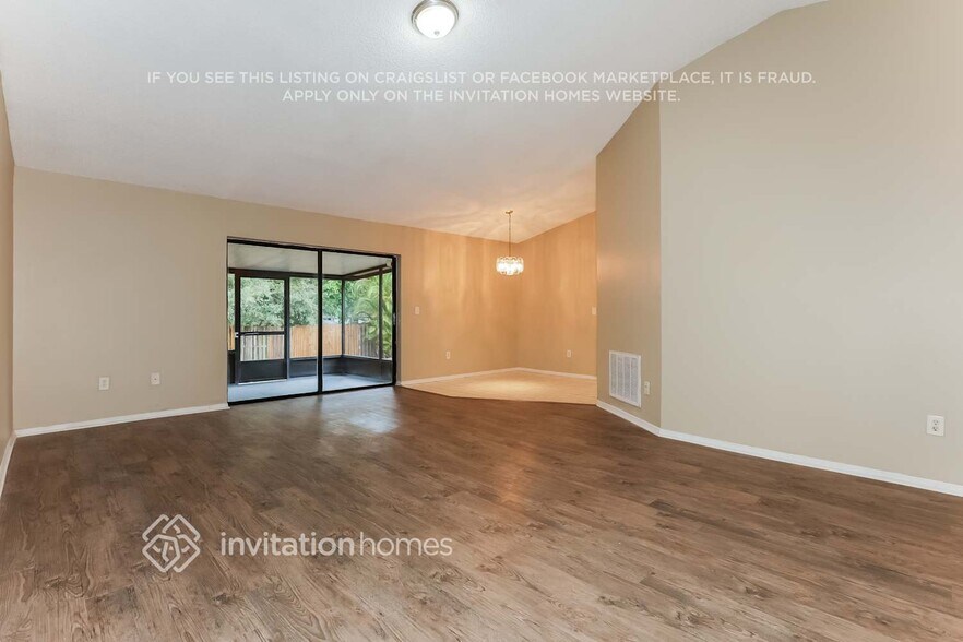 Building Photo - 1517 Kestrel Way