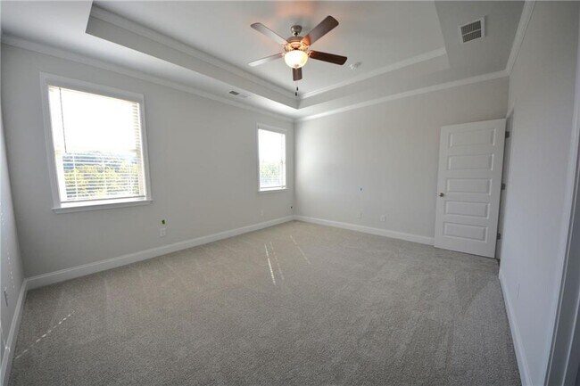 Building Photo - 1484 Sunny Vly Ln