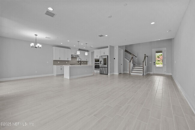 Building Photo - 27 Oak Pk Dr