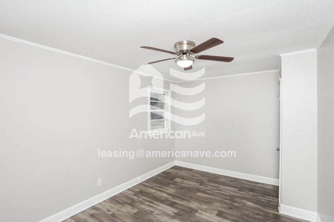 Building Photo - 890 Griffin St