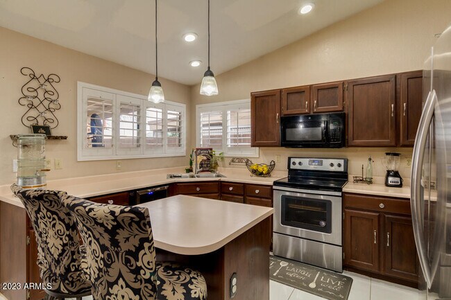 Building Photo - 5053 N 85th Ave