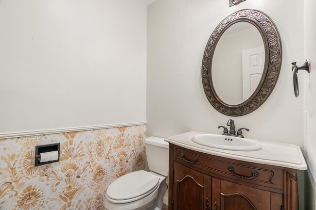 Building Photo - 3127 Lake Island Dr