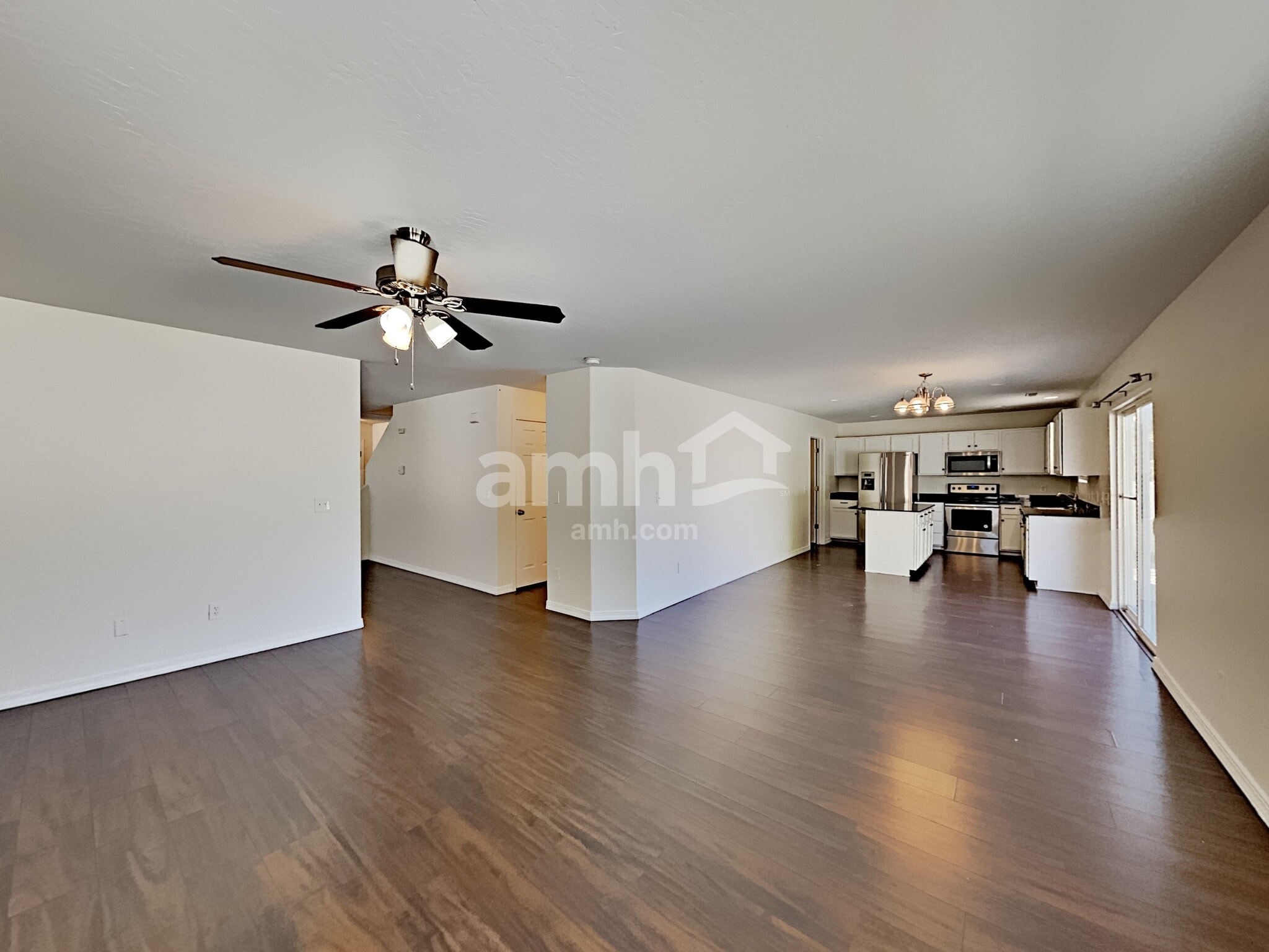 Building Photo - 1830 S 875 E