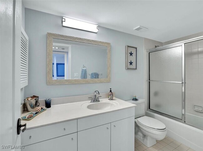 Building Photo - 6361 Pelican Bay Blvd