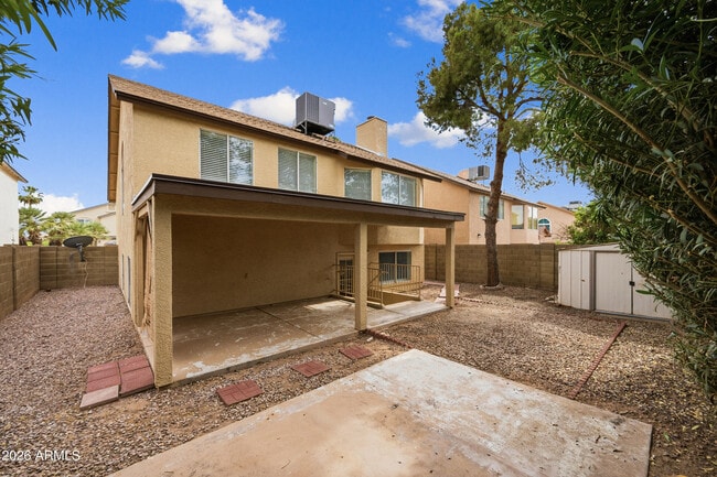 Building Photo - 5190 W Saragosa St