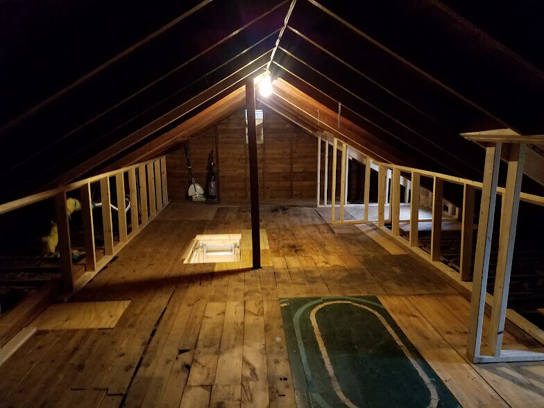 Attic - 903 Sherers Hill Rd