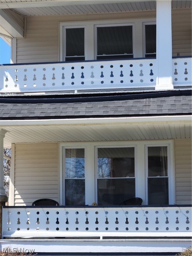 Building Photo - 1388 Lakewood Ave