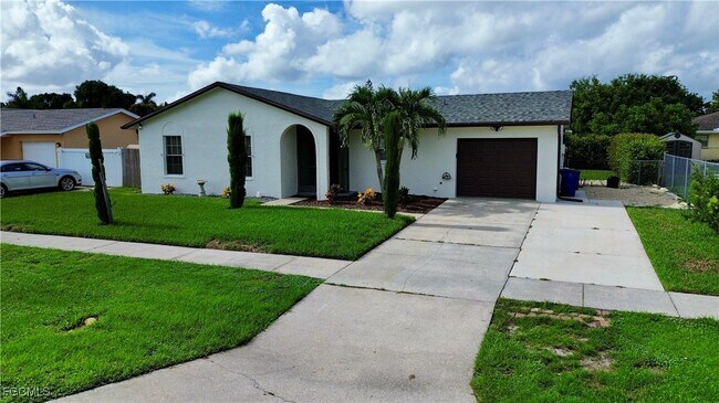 Building Photo - 947 Jolly Rd